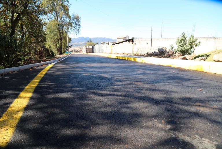 Entrega de pavimentación de calle en #Tlacuitlapa